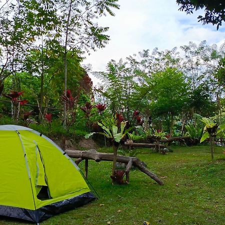 Tapian Asri Camp Otel Bukittinggi Dış mekan fotoğraf